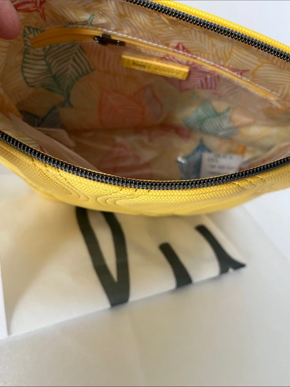 LUG - Volley Matte Luxe VL Pouch in Banana Icepop